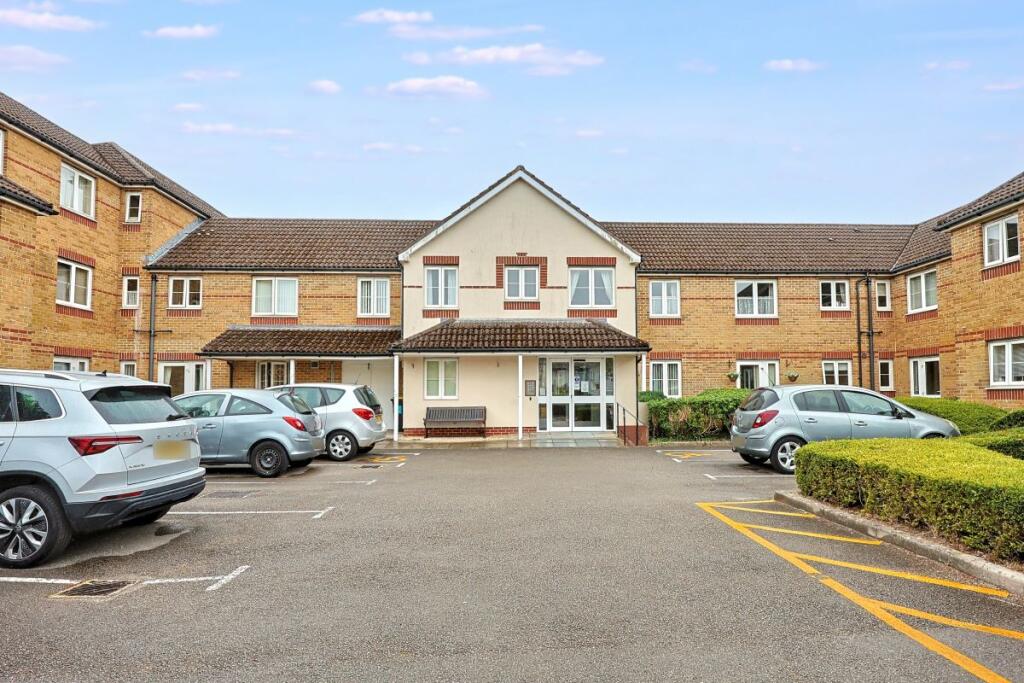 Flat 51 Mclay Court, St. Fagans Road, Cardiff, South Glamorgan, CF5 3BP