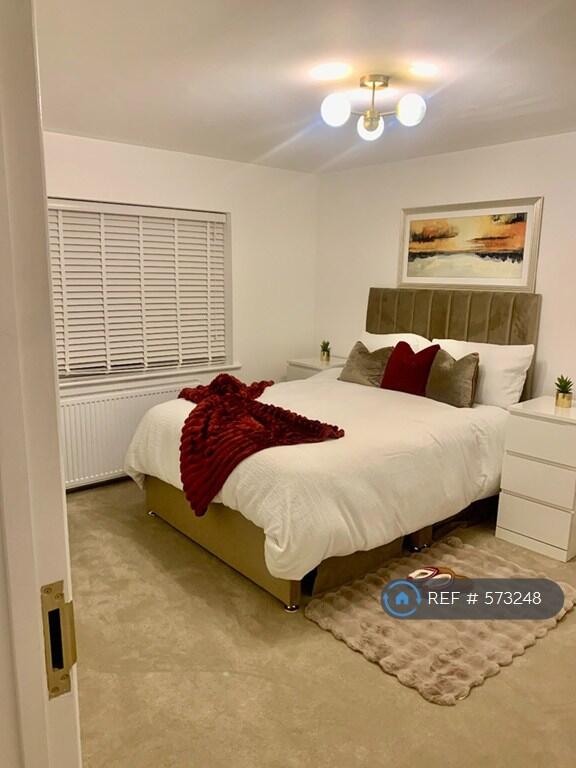 Main image of property: The Turnstones, Watford, WD25