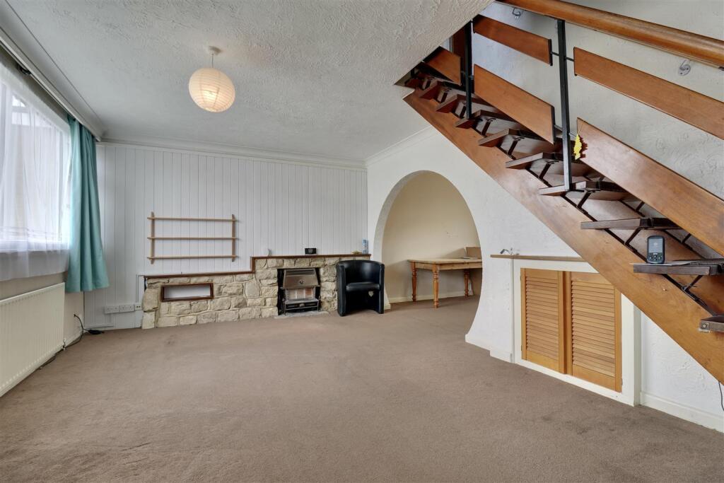 House in Portsmouth - View 3