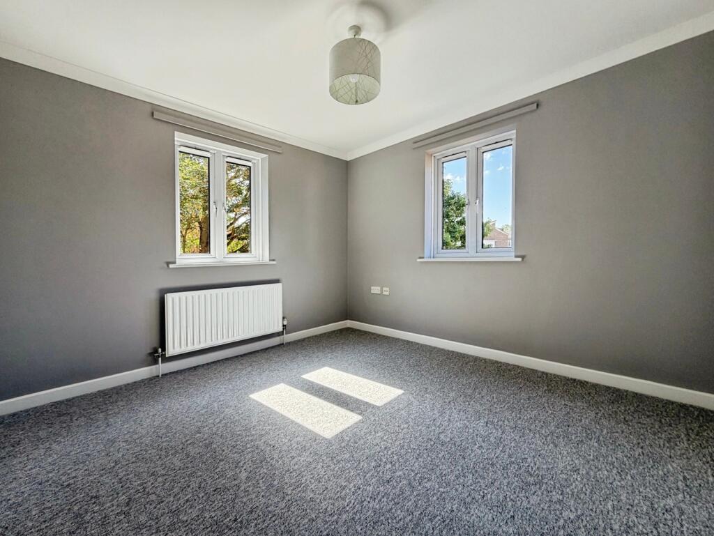 Apartment in Reading - View 4