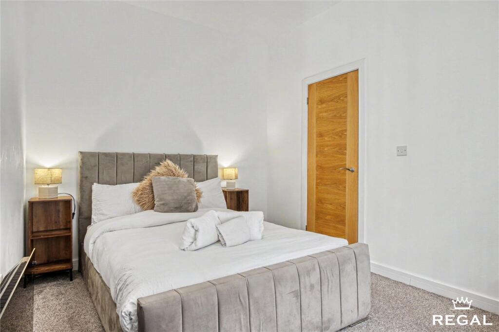 Apartment in Poole, Upper Parkstone - View 5
