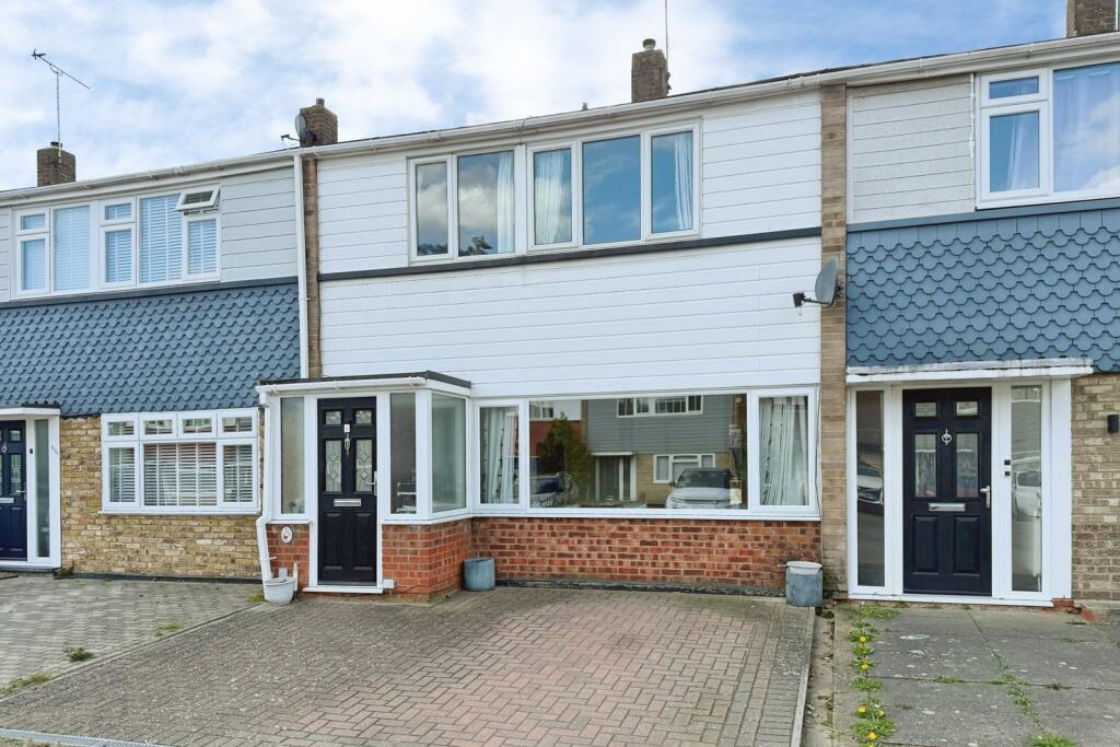 Main image of property: Great Knightleys, Basildon, Essex, SS15