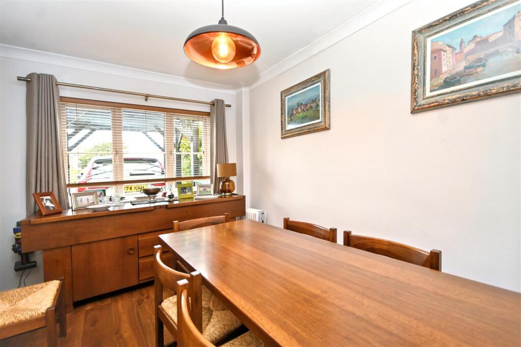House in Eastbourne, Crumbles - View 5