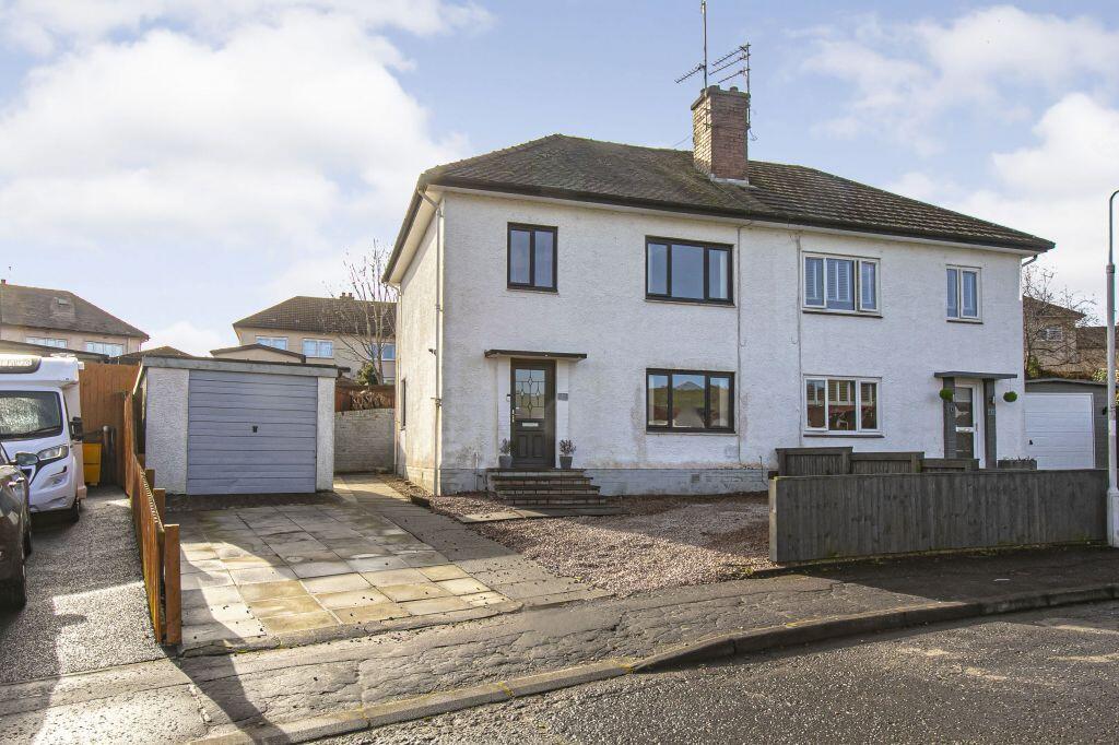 Main image of property: 44 Kirkland Avenue, Ballingry, KY5 8JS