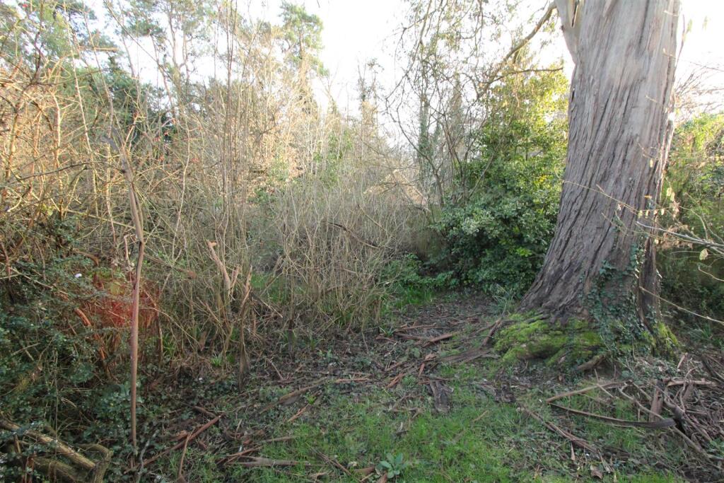 Additional image 21 of Old Harpenden Road, St. Albans