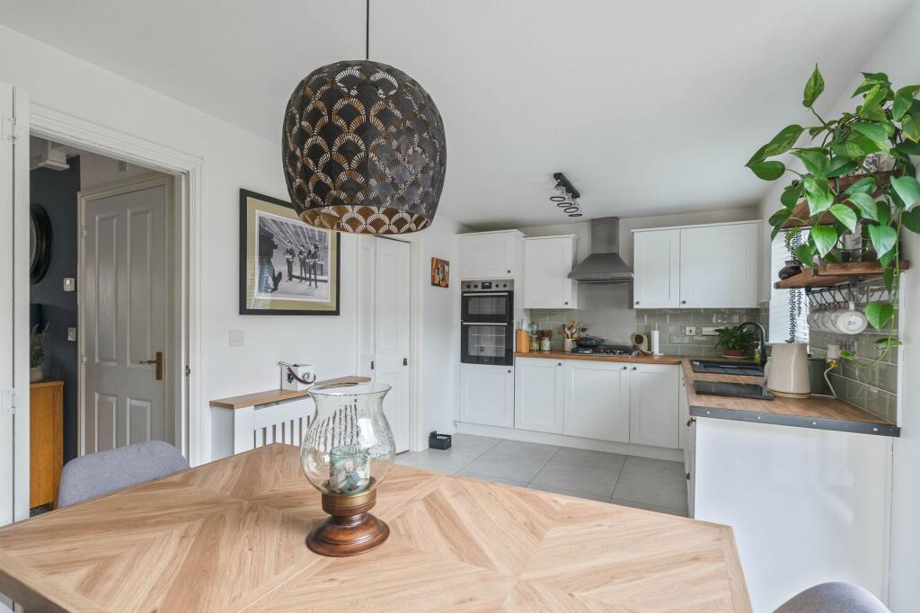 House in Newport, The Boulevards, Tredegar Park - More
