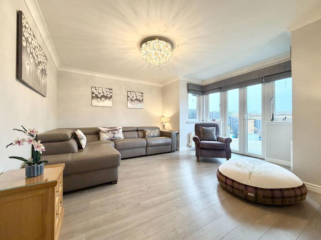 Roman Road,Bonnybridge,FK4 2DE photo 2
