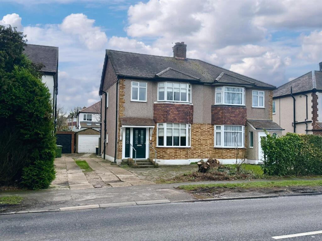 Main image of property: Wash Road, Hutton, Brentwood