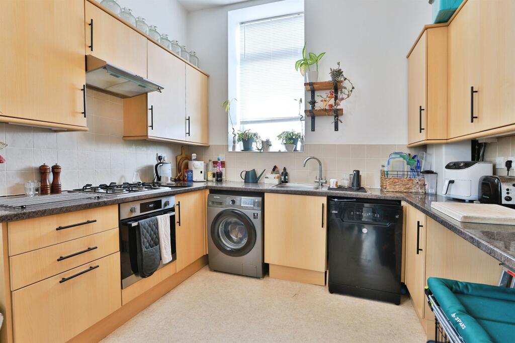 House in Poole - View 4