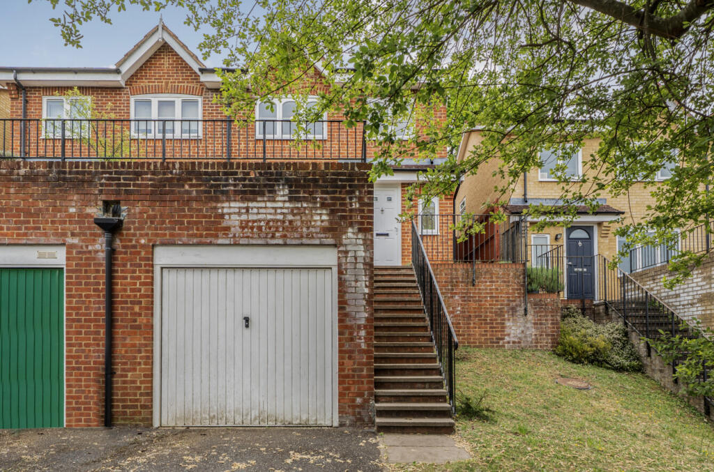 Main image of property: Morlais, Emmer Green, Reading