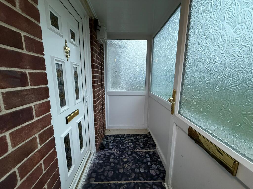 Bemerton Gardens, Kirby Cross, Frinton-on-Sea, CO13 photo 4