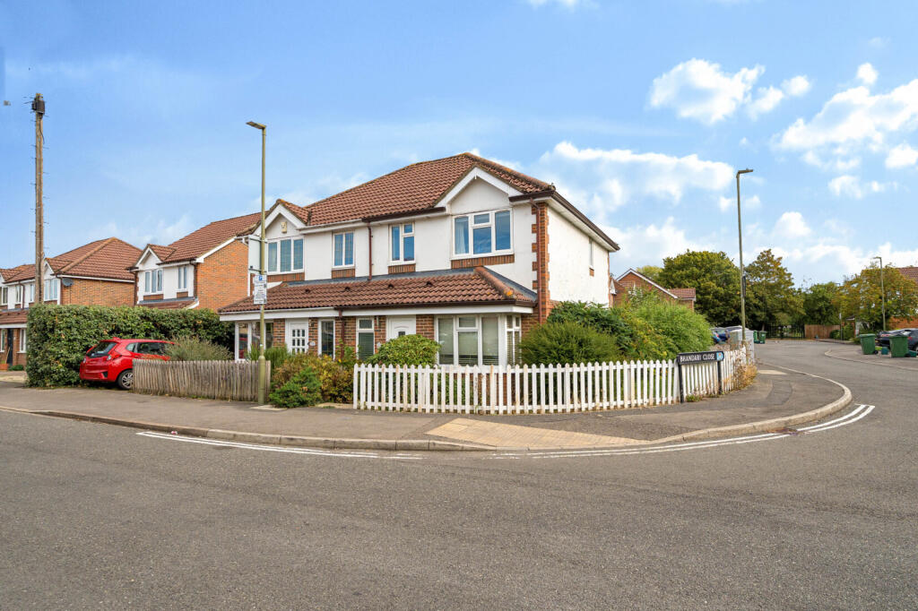Main image of property: Cricket Road, Oxford