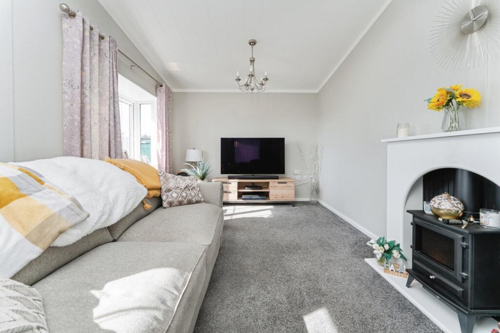 House in East Cambridgeshire, Witchford - View 5