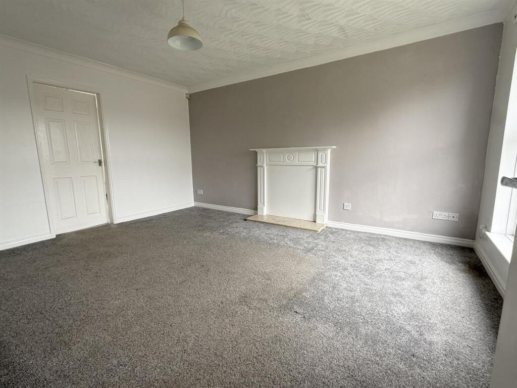 House in Thornaby-on-Tees, Thornaby - View 2