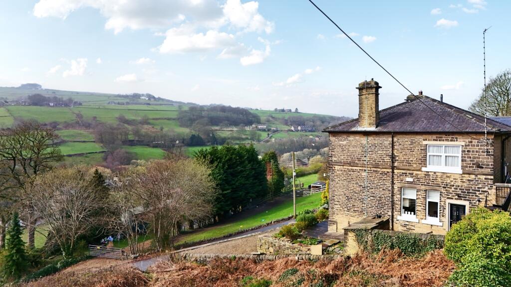Victoria Place, Luddendenfoot – pohled 2