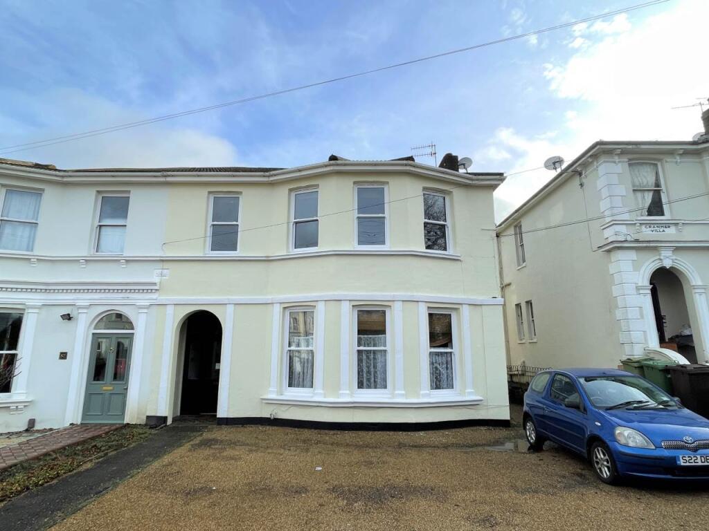 Main image of property: 80 Upper Grosvenor Road, Tunbridge Wells, Kent