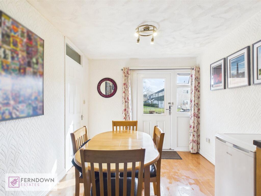 Poplar Avenue, Chelmsley Wood, Birmingham, West Midlands, B37 photo 4