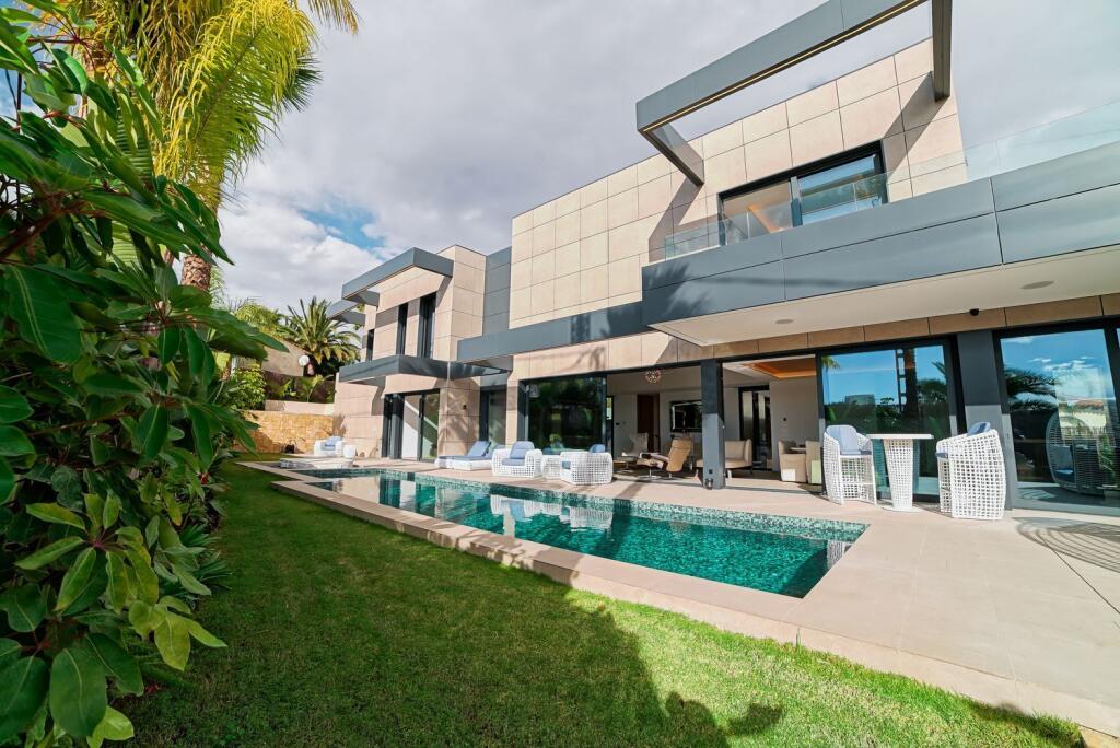 Main image of property: Valencia, Alicante, Calpe