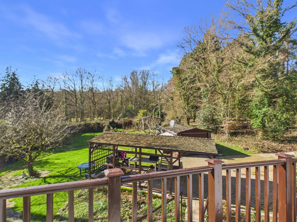 Hurst Lane, Sedlescombe, TN33 photo 3