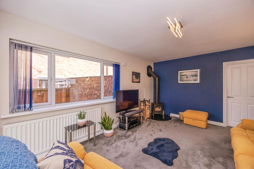 House in Havant, Hampshire - More