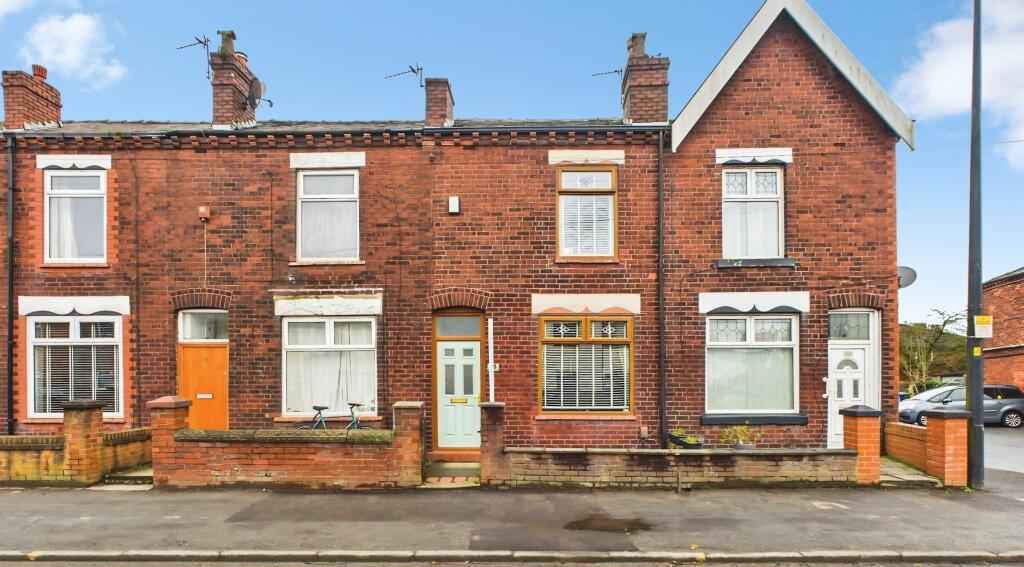 Main image of property: Poolstock Lane, Wigan, WN3