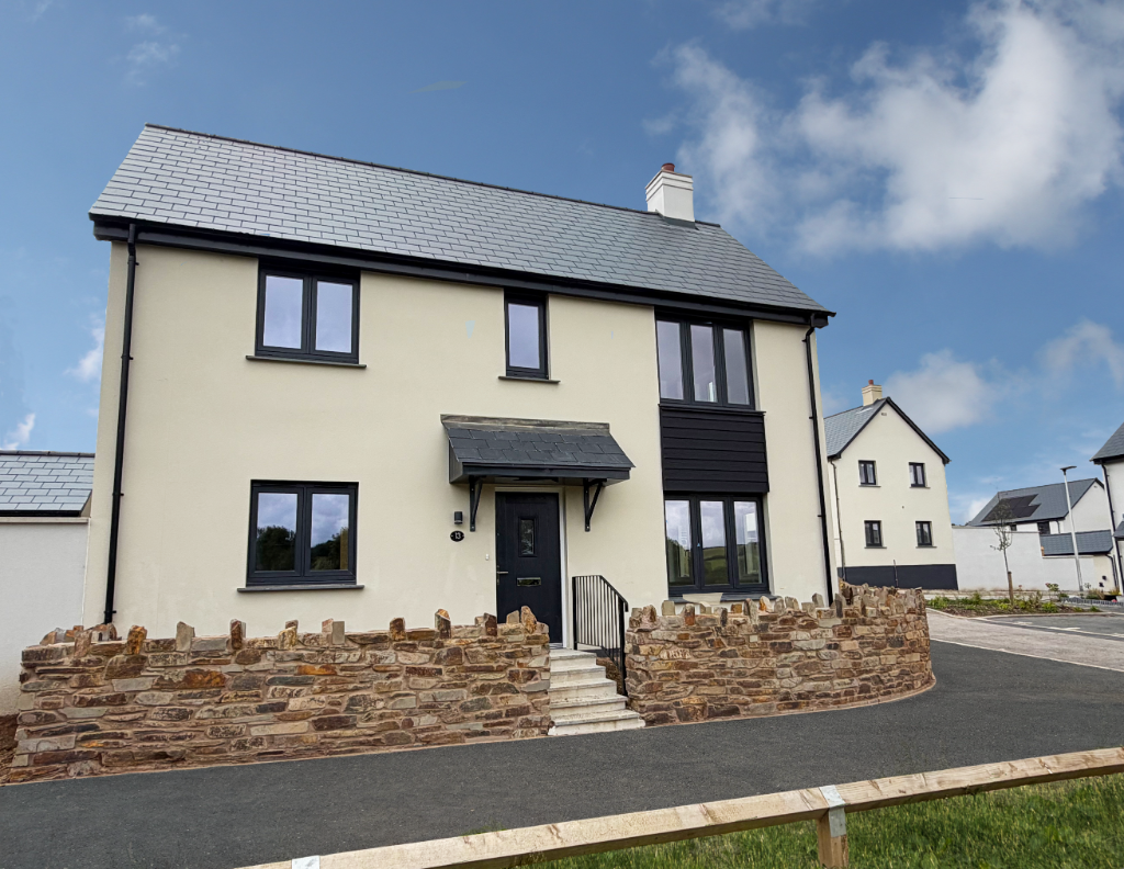 Main image of property: Off Fore Street,
North Molton,
North Devon,
EX36 3GH