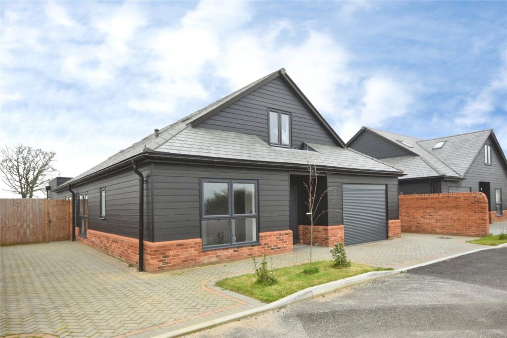 Main image of property: Inglefield Road, Fobbing, Stanford-le-Hope, Essex, SS17