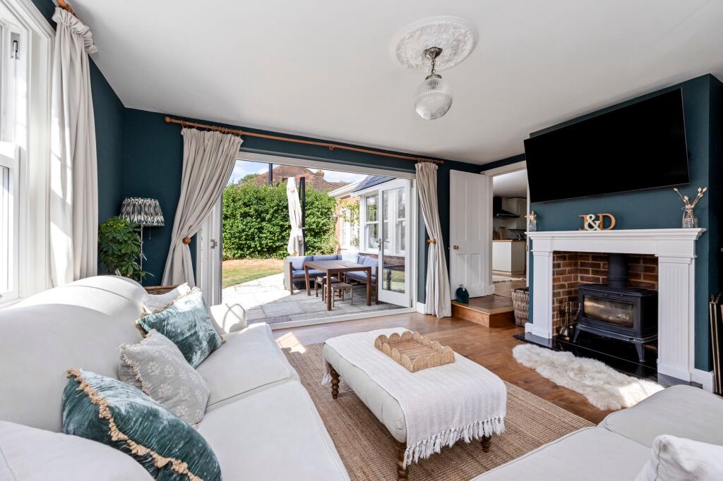 House in Tonbridge - View 4
