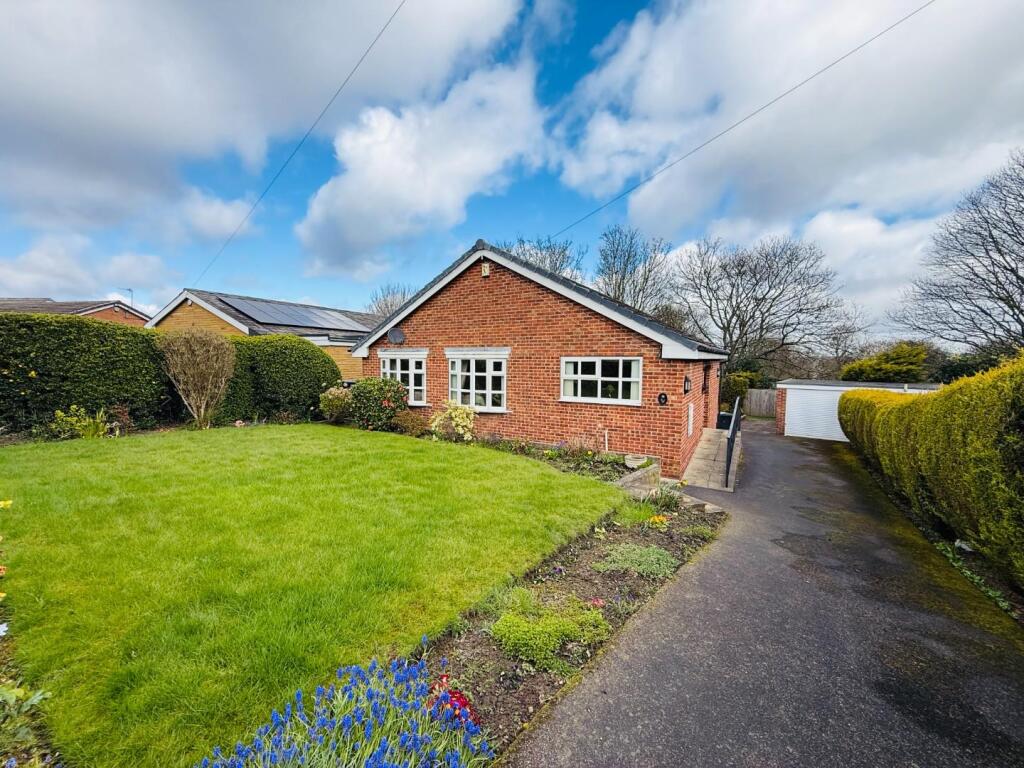 Main image of property: Cowdry Close, Thornhill Dewsbury