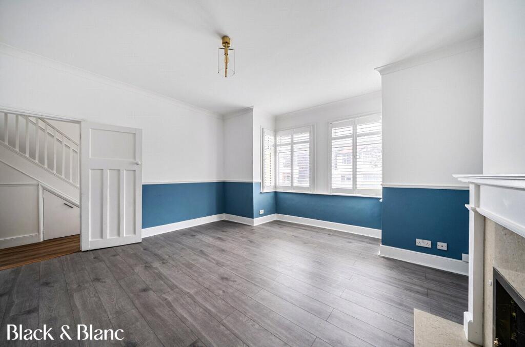 House in London - View 3