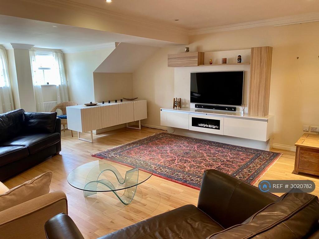 Main image of property: Wraysbury, Wraysbury, Staines-Upon-Thames, TW19
