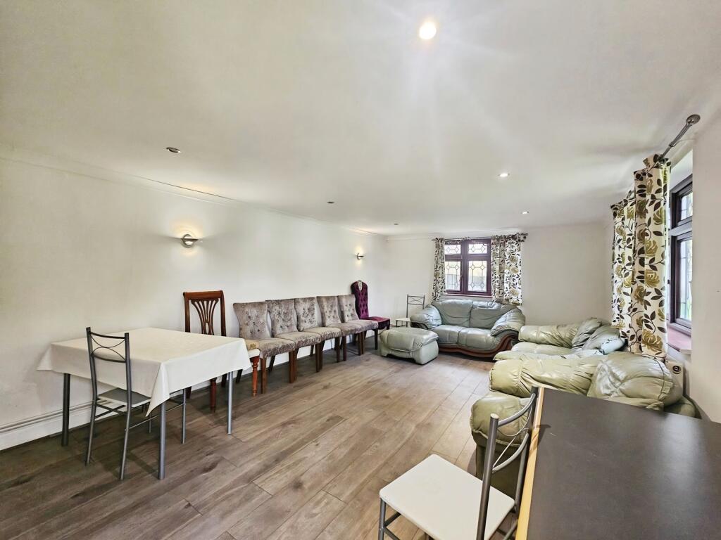 Main image of property: Coppermill Road, Wraysbury, Staines-upon-Thames, Berkshire, TW19