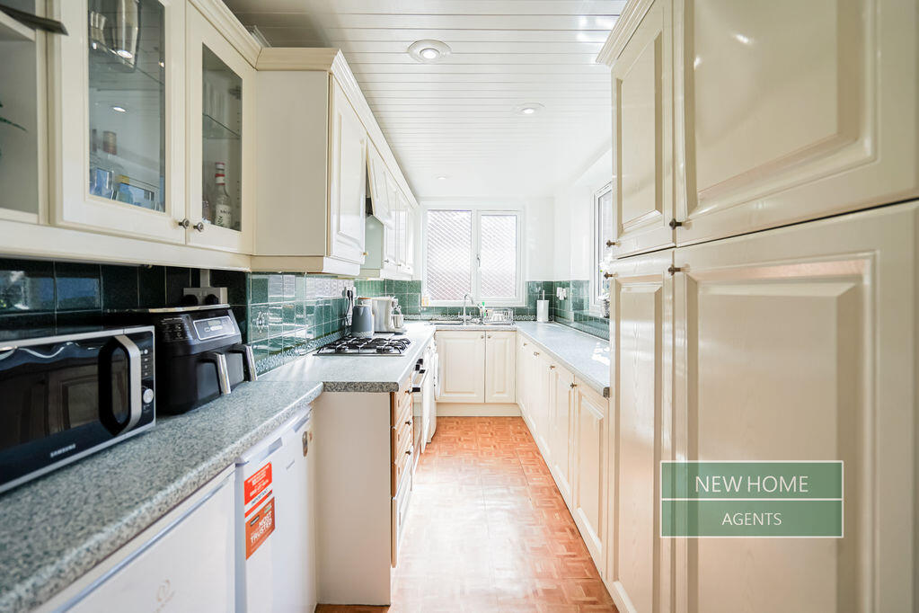 House in Stockport - View 4