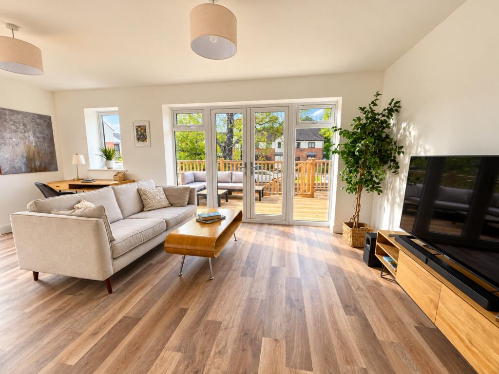 House in Liss, East Liss - View 3