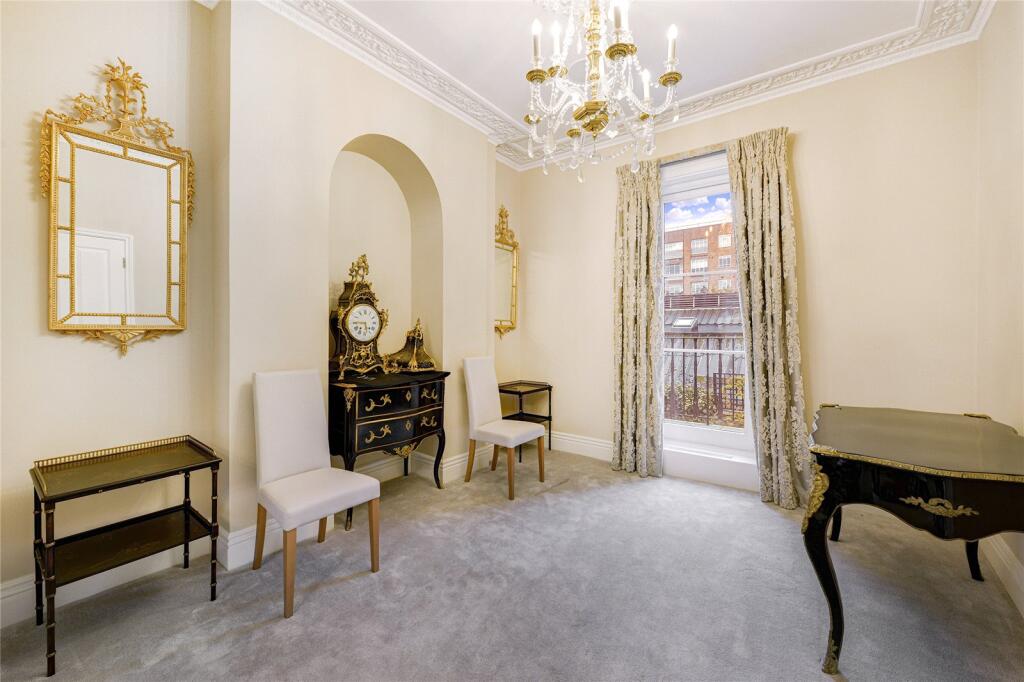 4 bedroom terraced house for rent