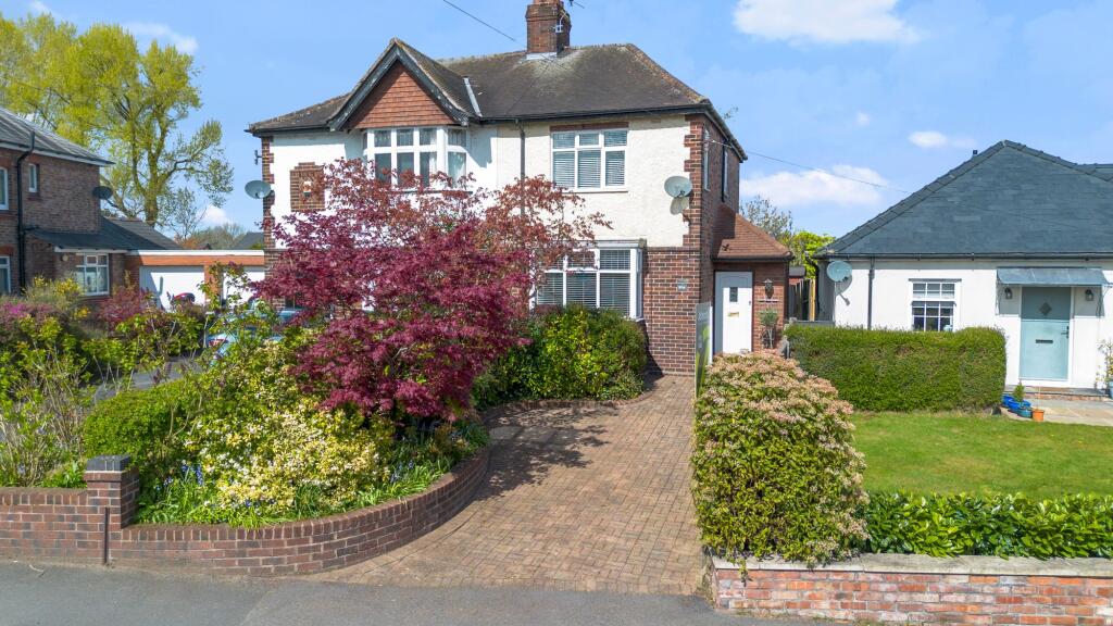 Main image of property: Grappenhall Road, Stockton Heath, WA4