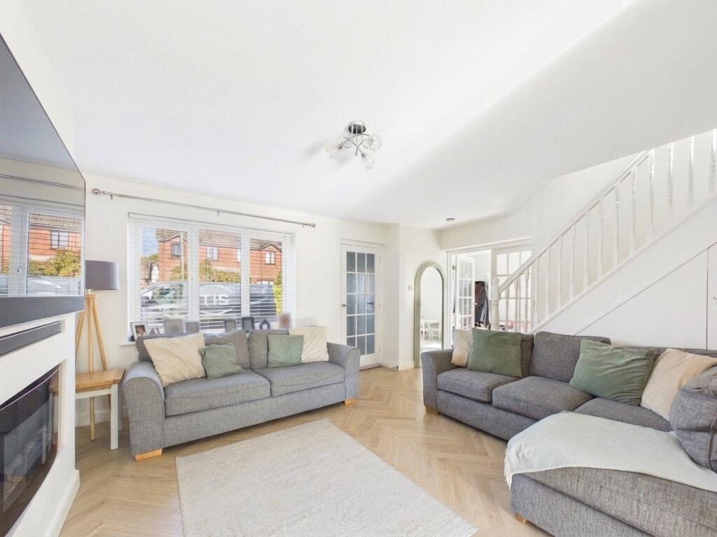 House in Bristol, Barrs Court, Oldland - View 2