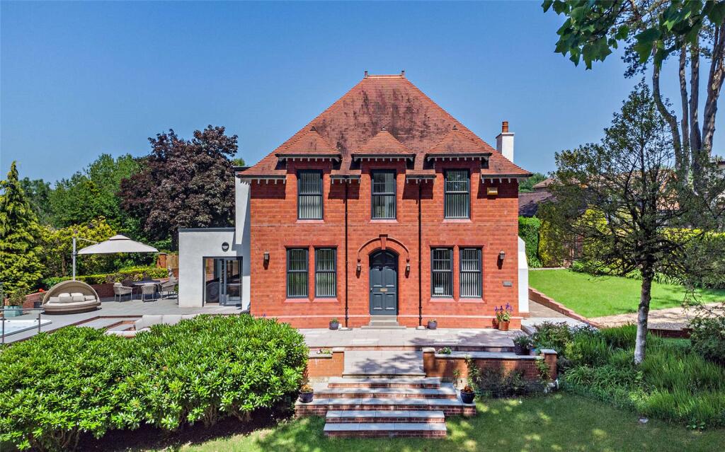 Main image of property: Merthyr Road, Llwydcoed, Aberdare, Rhondda Cynon Taf, CF44