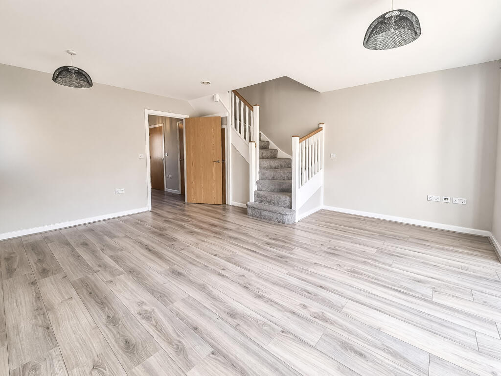 House in Uttlesford, Elsenham - More