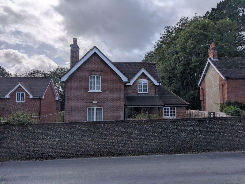 Main image of property: 2 College Lane, Chichester