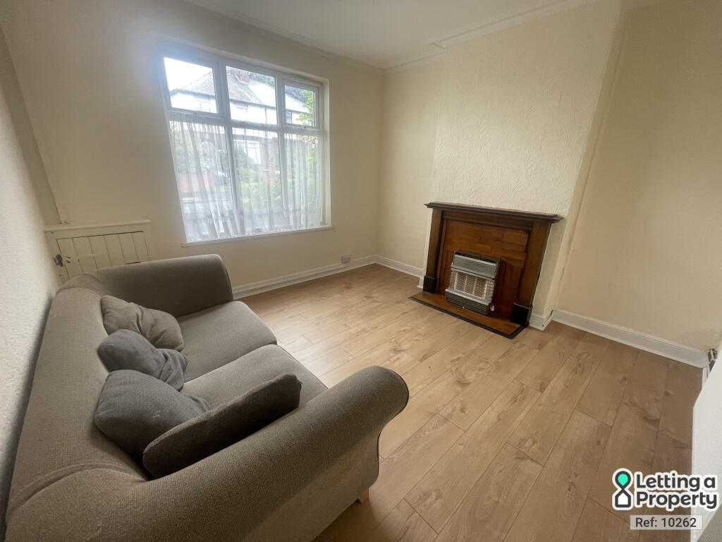 House in Sandwell, West Midlands - View 5