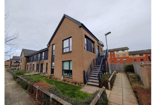 Main image of property: 64 BURNMOUTH ROAD , GLASGOW , G33 4SP
