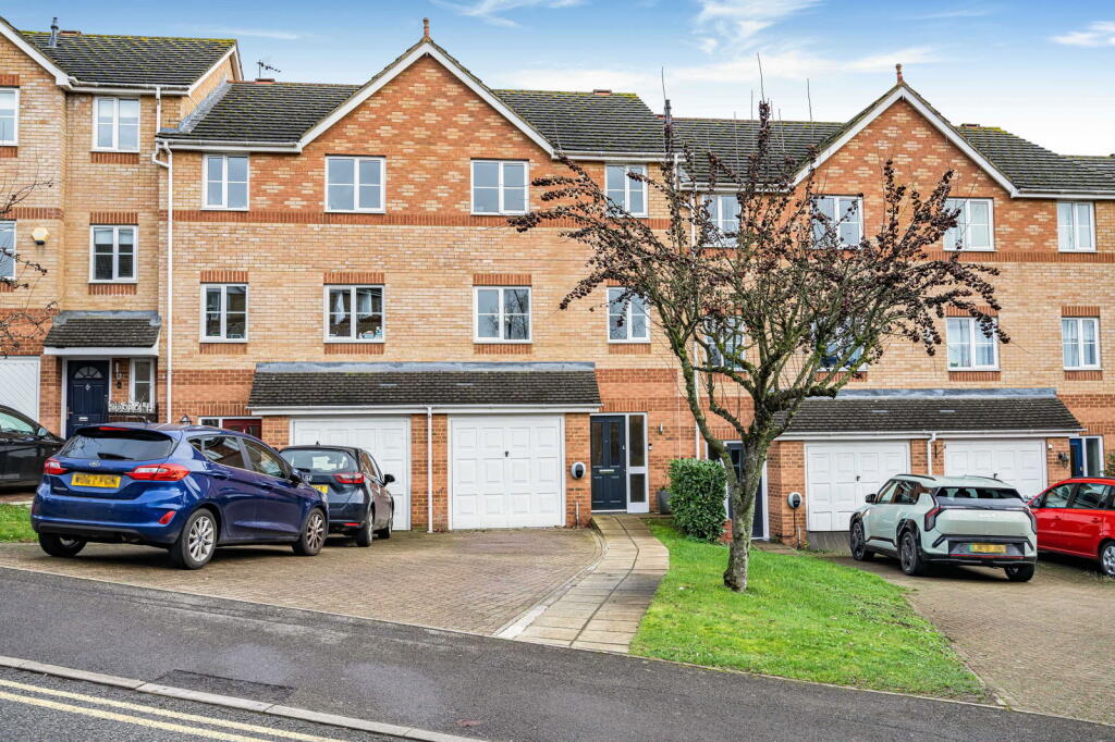 Main image of property: Princes Gate, High Wycombe, HP13 7AD