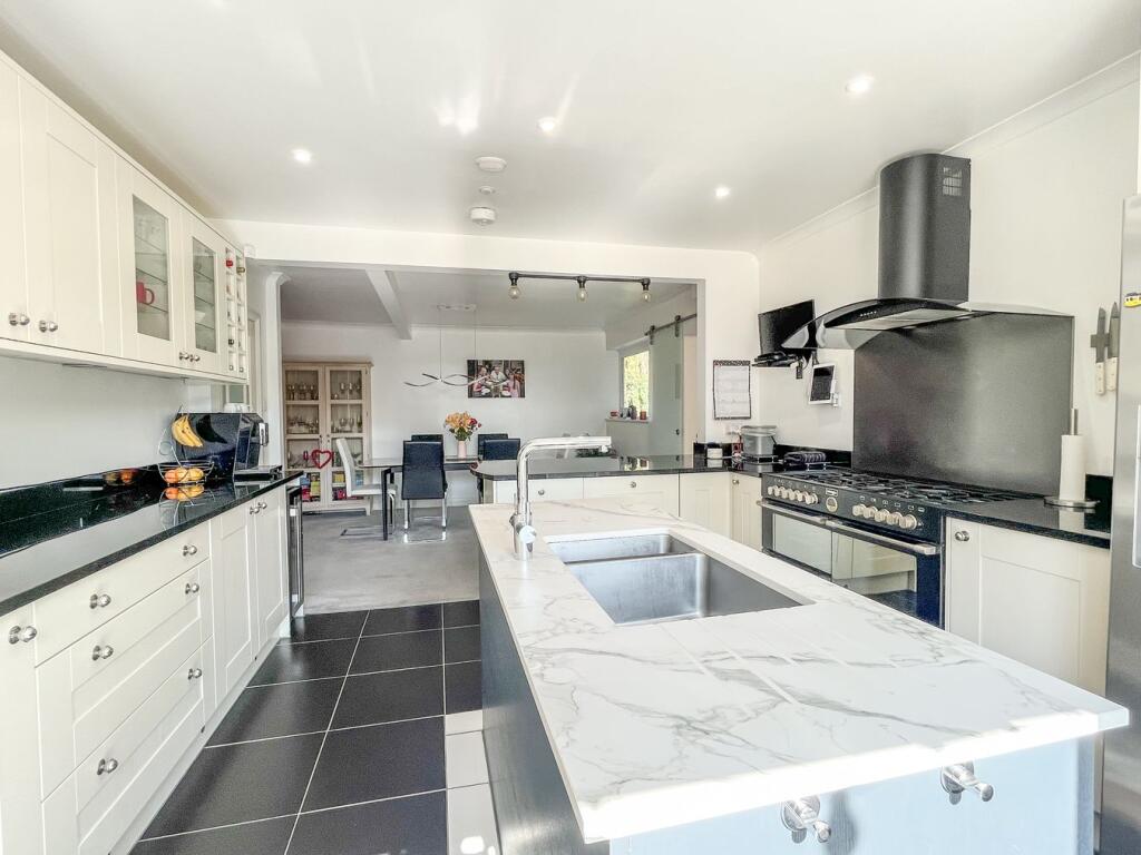 House in Tonbridge - View 2
