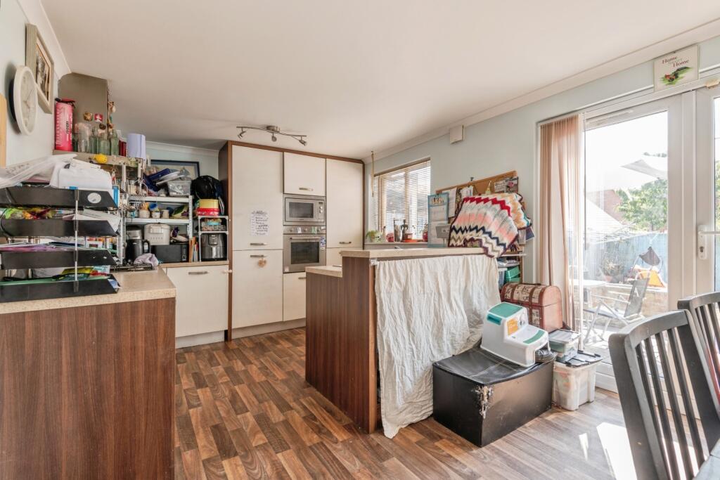 House in Wellington, Westford - View 4