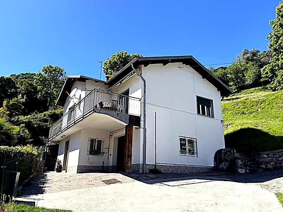 Main image of property: Dizzasco, Como, Lombardy