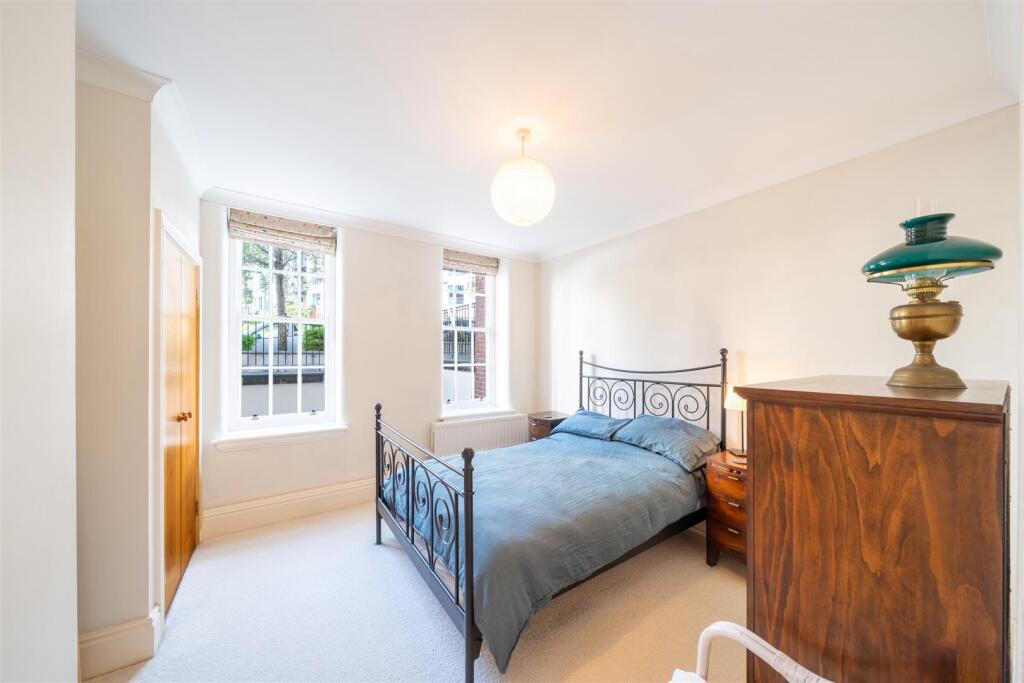 Apartment in Nottingham, The Park - View 6