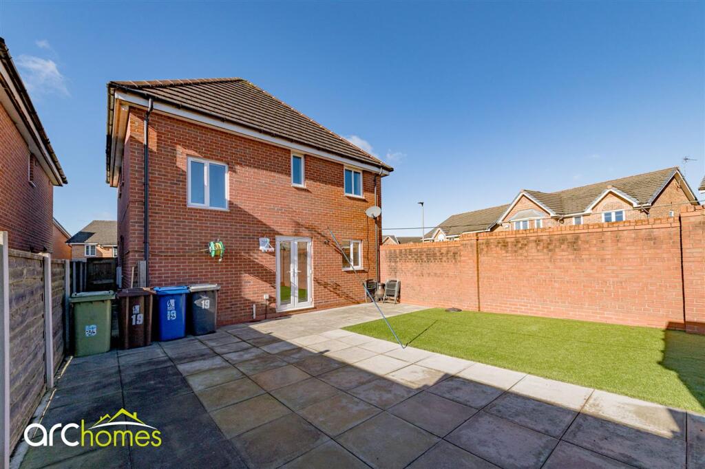 House in Wigan - View 4
