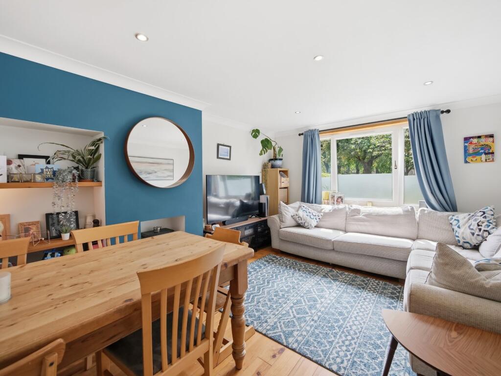 House in Edinburgh, Corstorphine - View 2