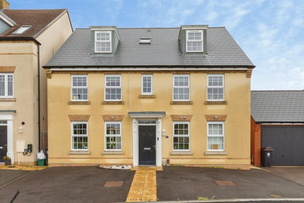 Main image of property: Deer Park, Thornbury, BRISTOL